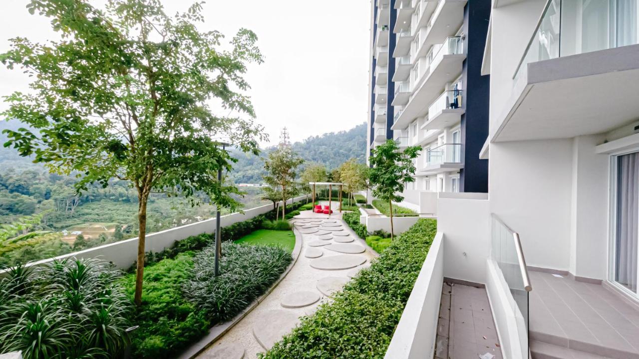 Double Story In The Sky - Genting Windmill Duplex Suite Genting Highlands Exterior photo